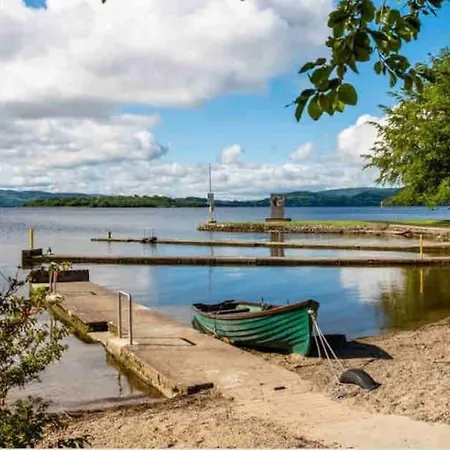 Traditional Rural Cottage, Haven For Families With Pets *