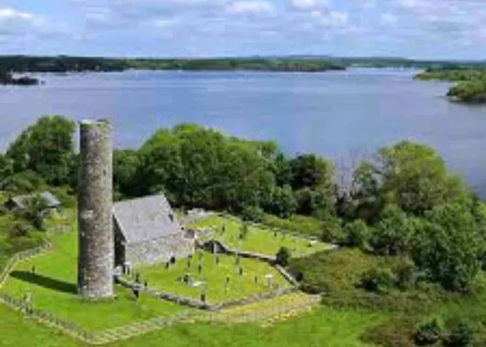 Traditional Rural Cottage, Haven For Families With Pets 公寓 *